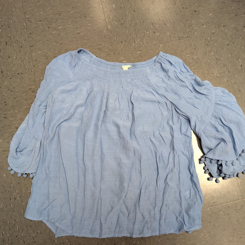 Chic Light Blue Women's Blouse